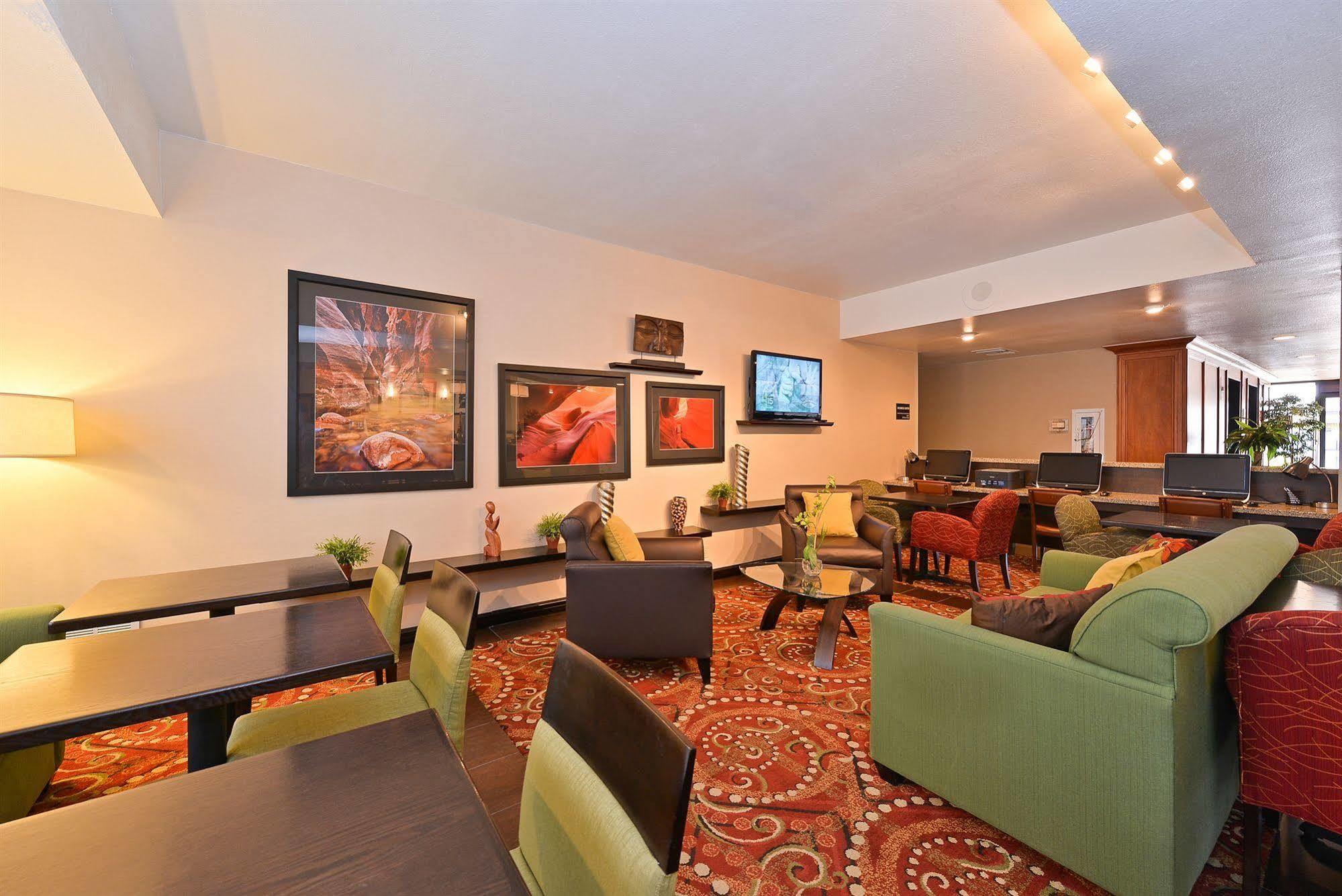 Best Western Plus Меса Экстерьер фото
